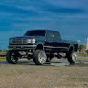 Meet your Posher, Devin